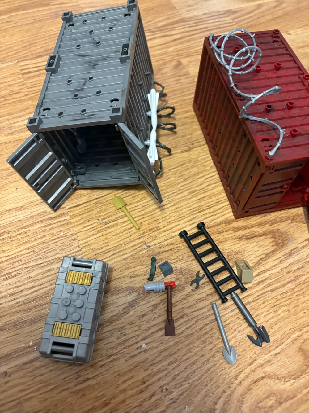 Mega Construx Call of Duty Mercenary Outpost Armory Toy Lot